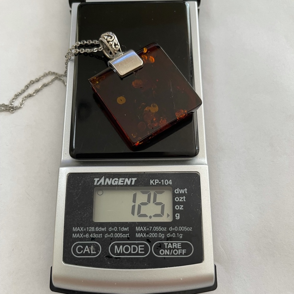 Natural cherry brown amber sterling artisan made pendant - Picture 7 of 16